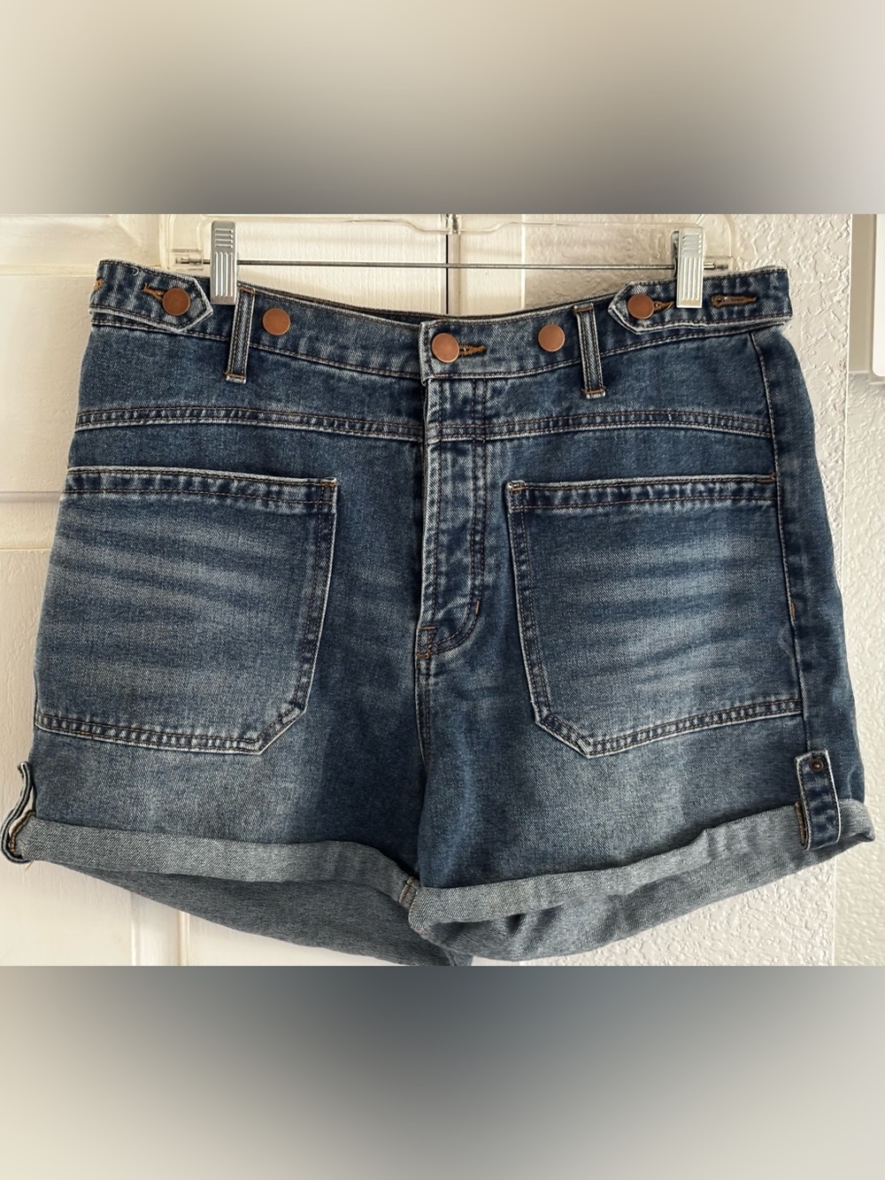 Women’s High Rise Jean Shorts with Button Fly Size 10 NEW